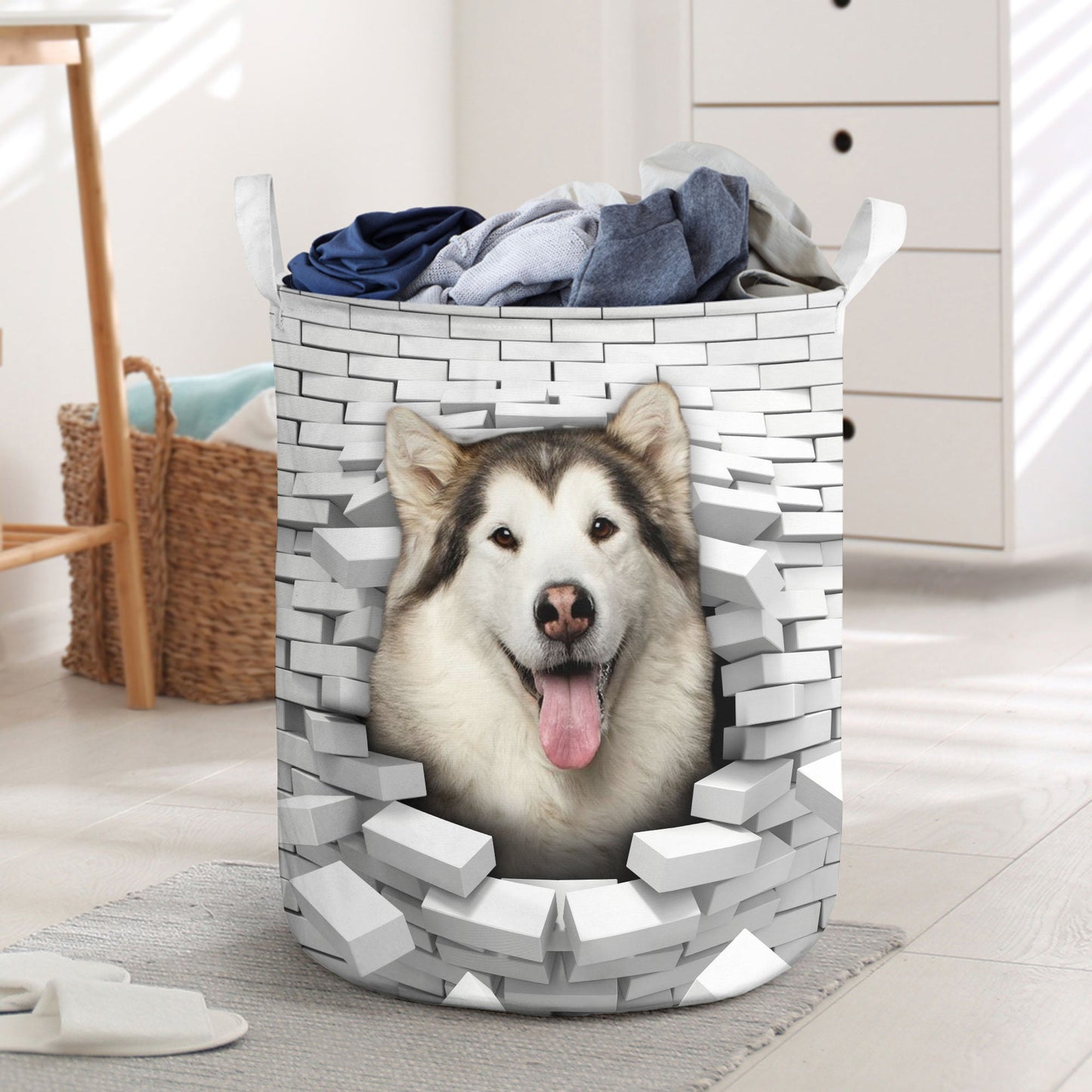 Alaskan Malamutes - In The Hole Of Wall Pattern Laundry Basket