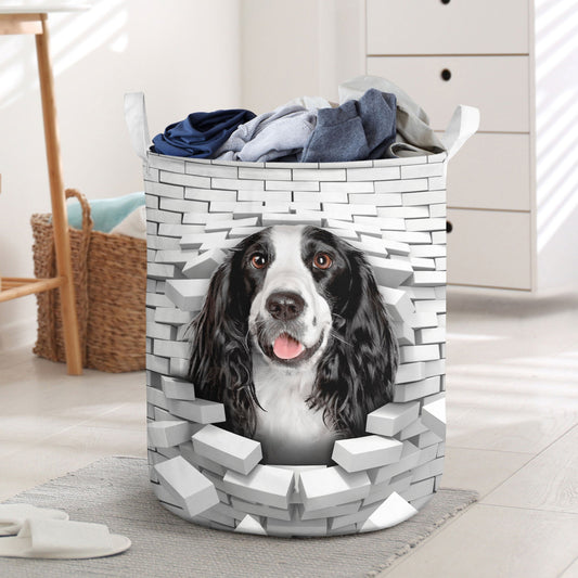 English Springer Spaniel - In The Hole Of Wall Pattern Laundry Basket